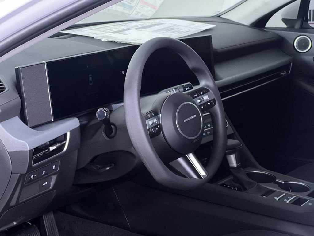 Used 2025 Hyundai Sonata SE image 24