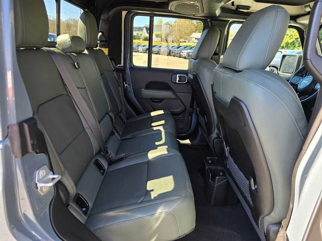 New 2026 Jeep Gladiator Mojave image 23