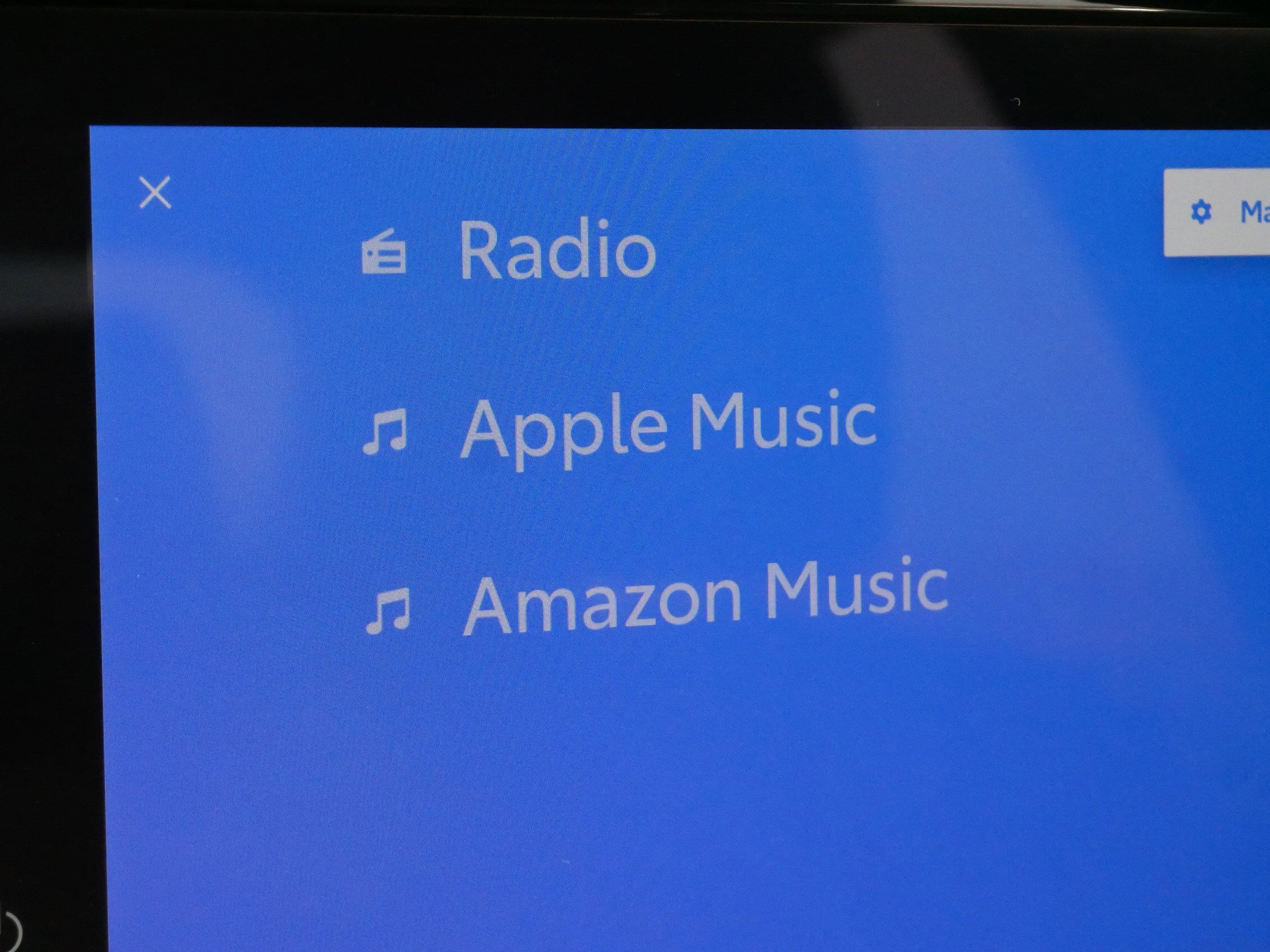 Used 2023 Toyota Corolla LE image 29