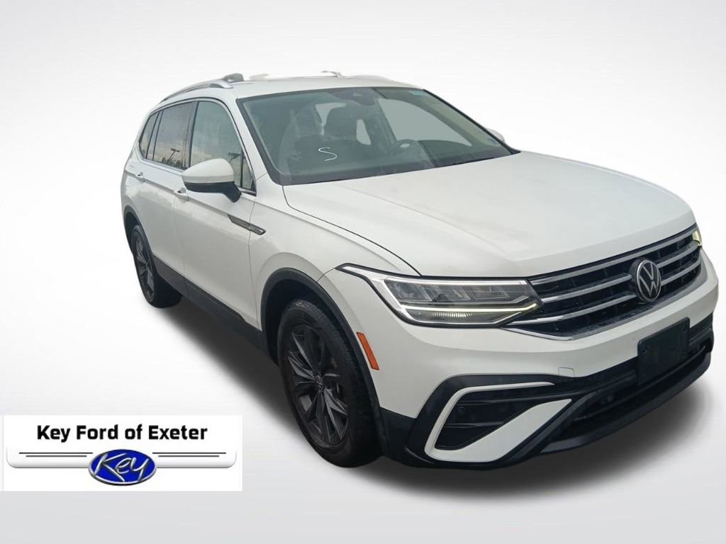 Used 2022 Volkswagen Tiguan SE FWD image 2