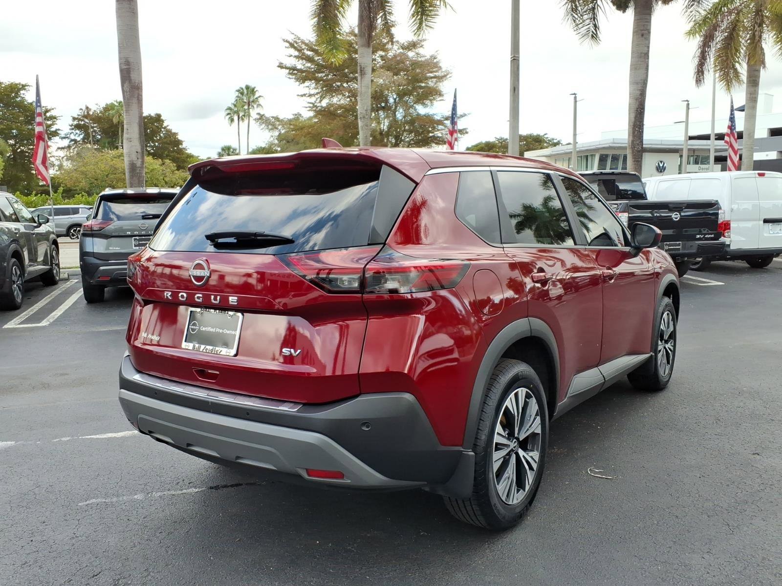 Certified 2023 Nissan Rogue SV image 7