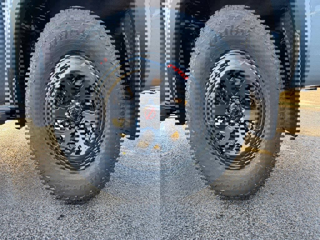 New 2026 Nissan Frontier PRO-4X image 3