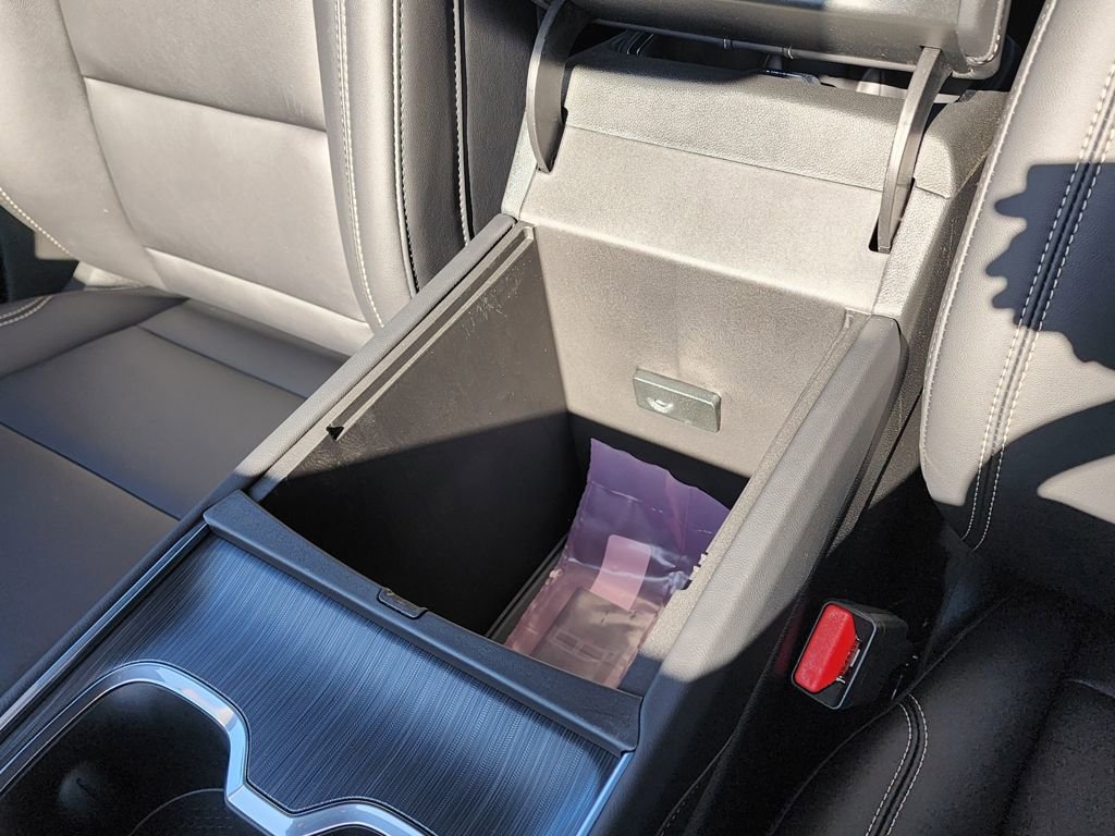 New 2026 GMC Acadia Elevation w/ Black Edition image 33