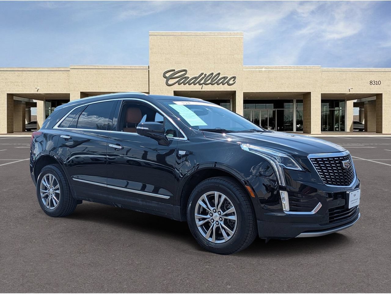 Certified 2023 Cadillac XT5 Premium Luxury w/ Technology Package AWD/4WD image 7