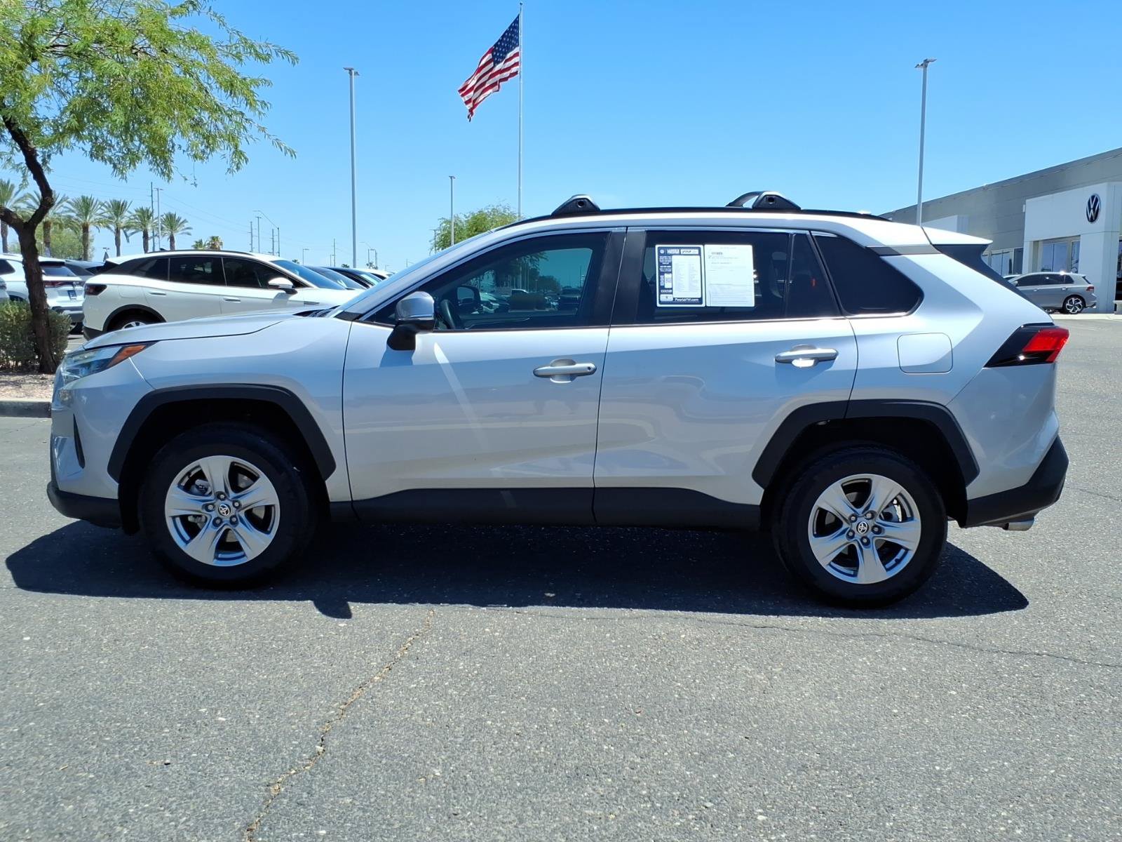 Used 2023 Toyota RAV4 XLE FWD image 4