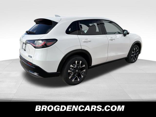 New 2026 Honda HR-V EX-L image 3