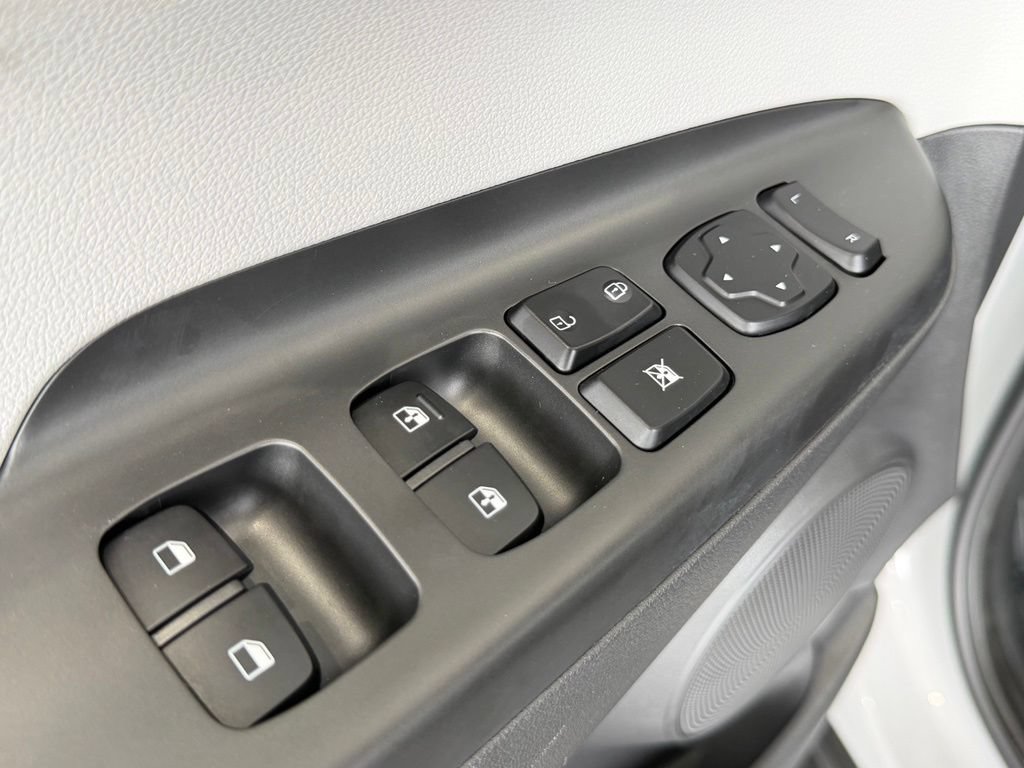Used 2023 Hyundai Kona SEL FWD image 19