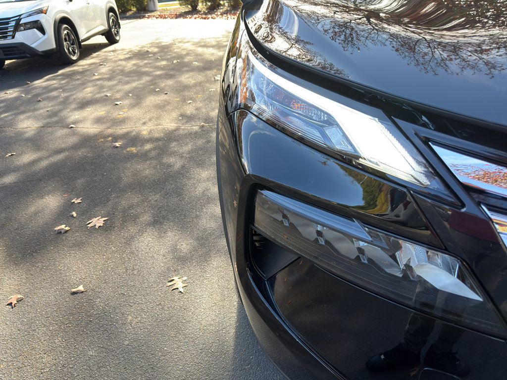 New 2026 Nissan Rogue SV w/ Cold Weather Package image 10