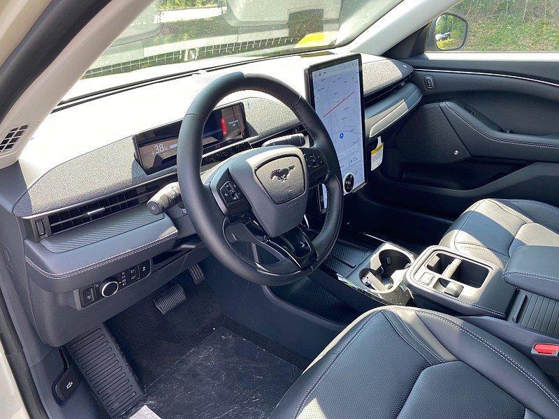 New 2025 Ford Mustang Mach-E Premium image 21