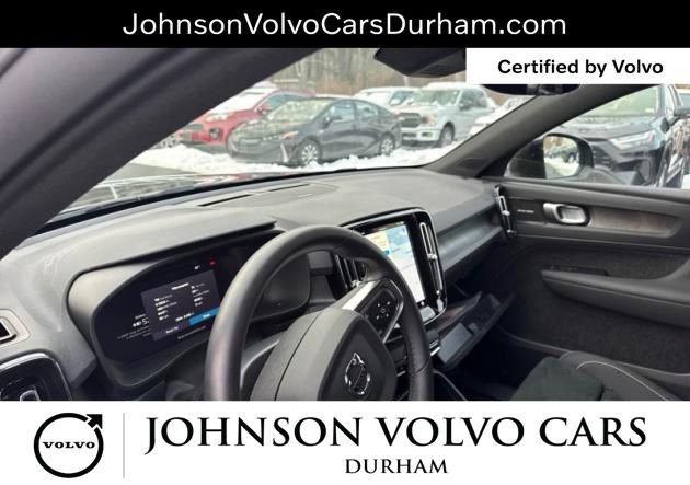 Used 2024 Volvo XC40 Recharge Ultimate w/ Protection Package Premier image 8