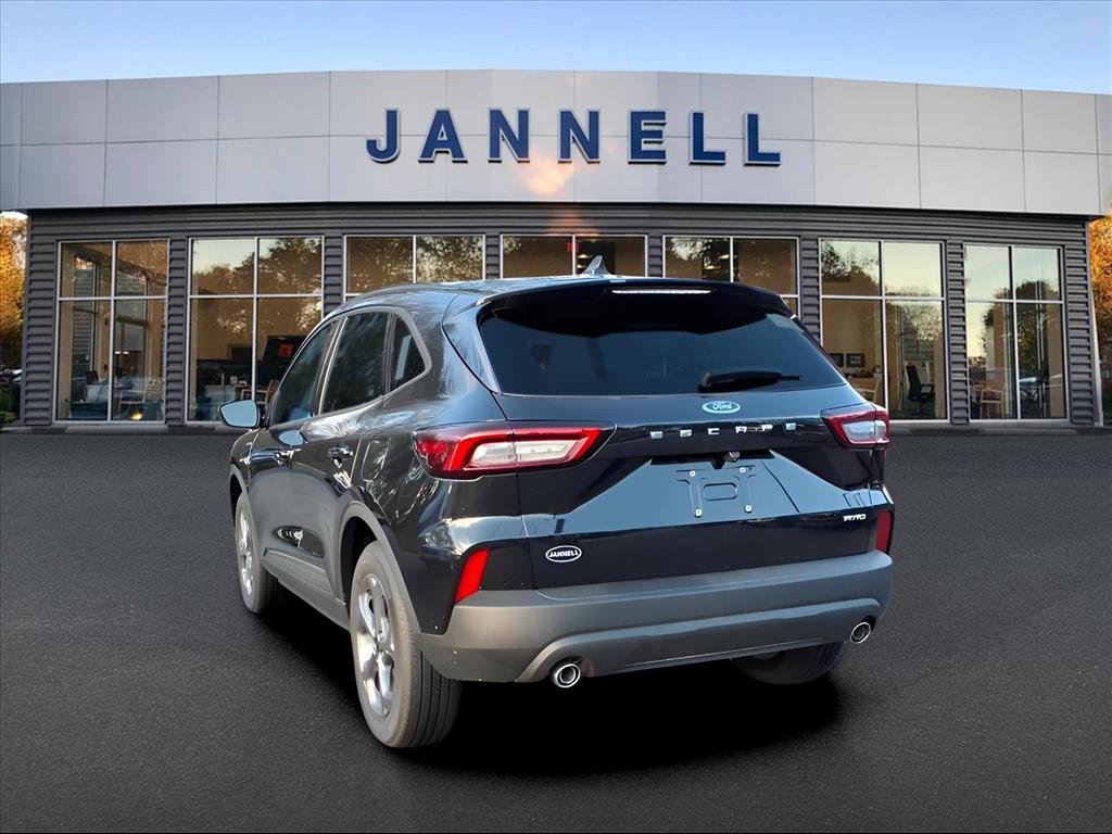 New 2025 Ford Escape ST-Line w/ Cold Weather Package image 4