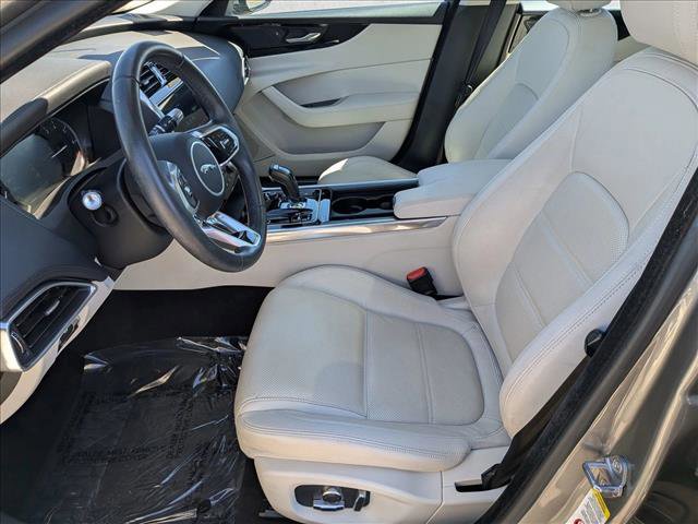 Used 2020 Jaguar XE S image 14