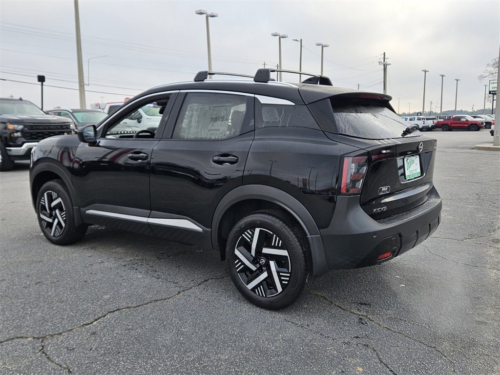 New 2026 Nissan Kicks SV image 7
