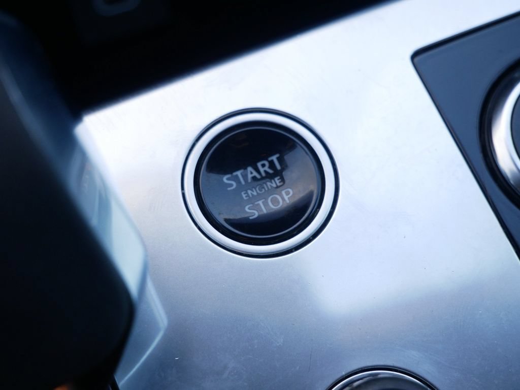 Used 2023 Land Rover Range Rover SE AWD/4WD image 28