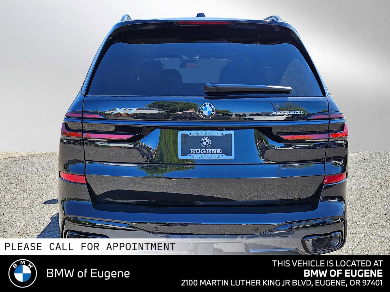New 2027 BMW X7 xDrive40i w/ M Sport Package AWD/4WD image 4