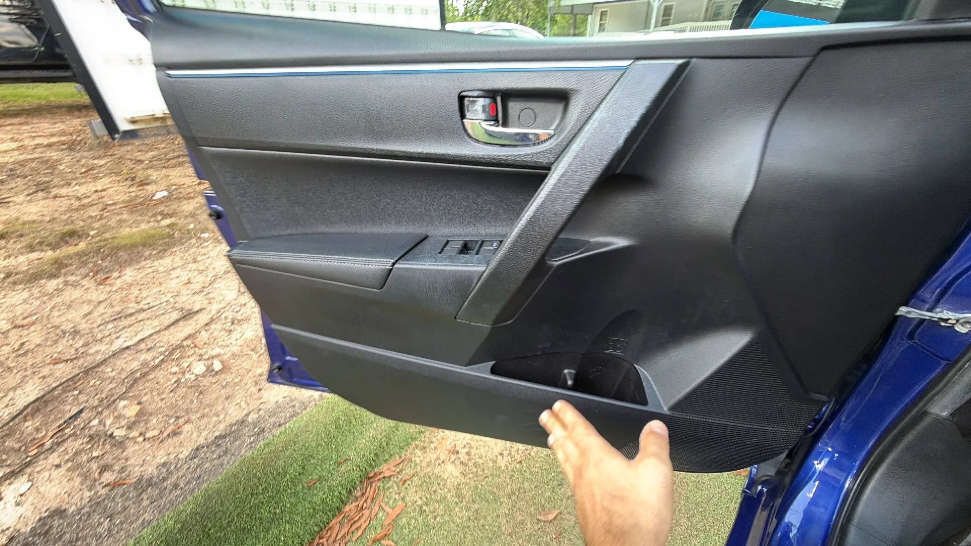 Used 2014 Toyota Corolla S w/ Protection Package FWD image 15