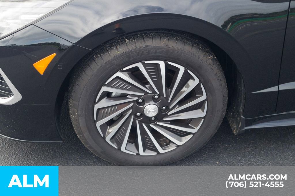 Used 2023 Hyundai Sonata Limited image 11