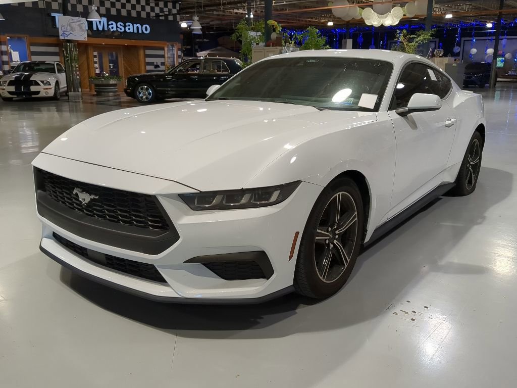 Used 2024 Ford Mustang Premium RWD image 1