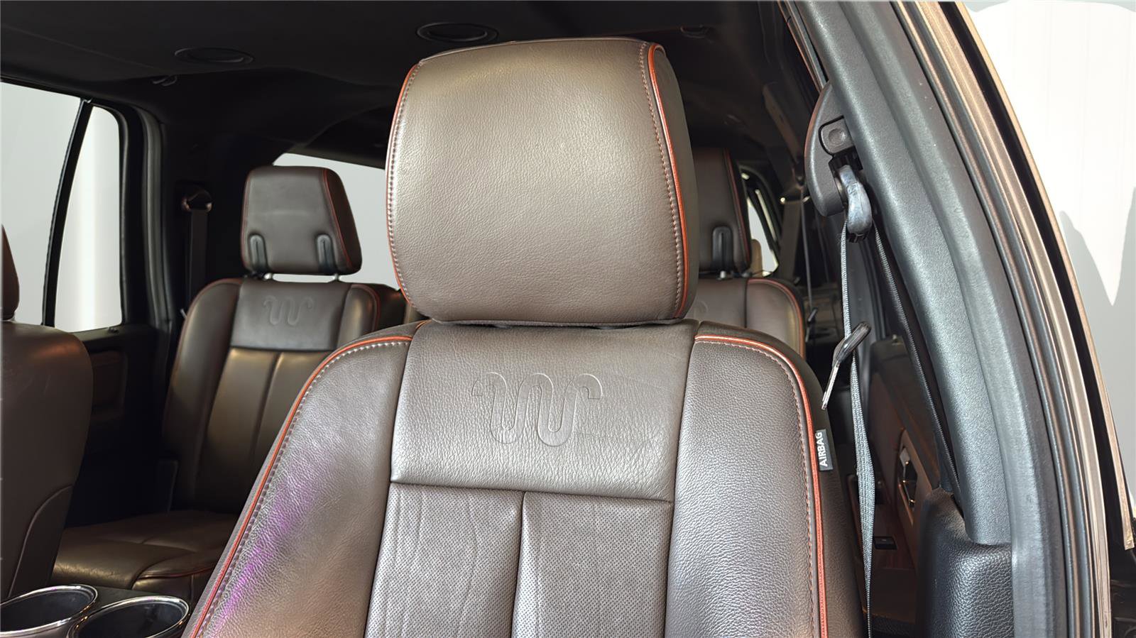 Used 2015 Ford Expedition EL King Ranch AWD/4WD image 25