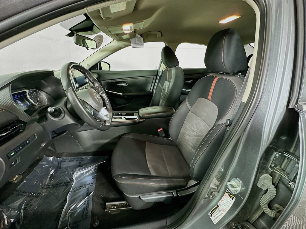 Used 2022 Nissan Sentra SR w/ Trunk Package image 28