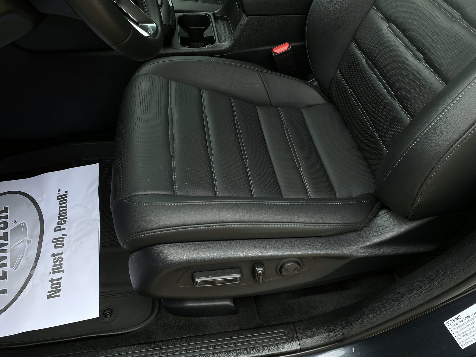 Used 2025 Honda CR-V EX-L image 11