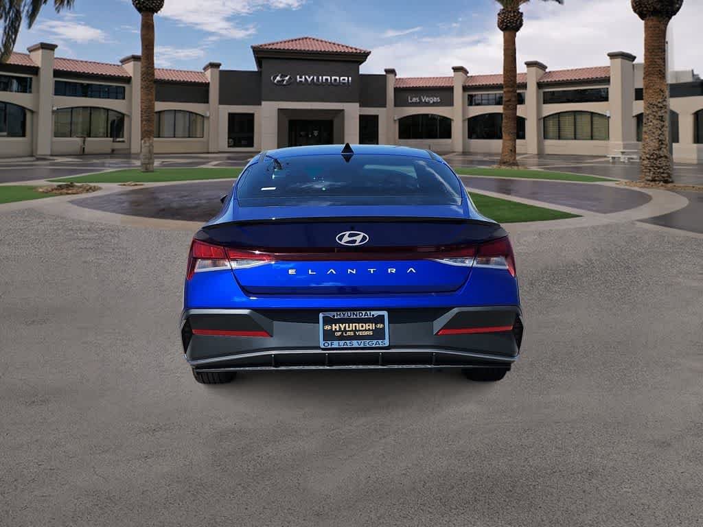 Used 2025 Hyundai Elantra Sport FWD image 7