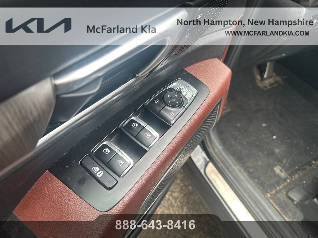 Used 2024 Kia Telluride SX Prestige AWD/4WD image 12