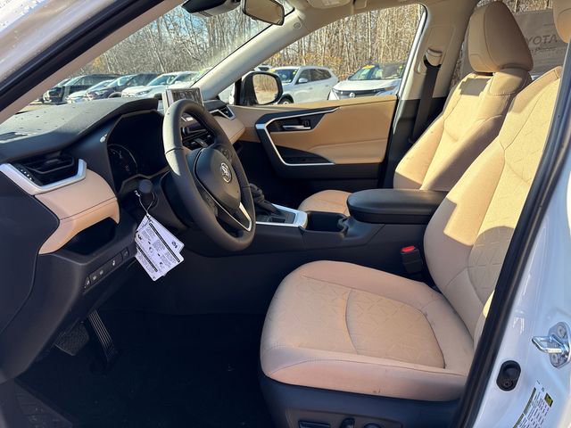 New 2025 Toyota RAV4 XLE image 35