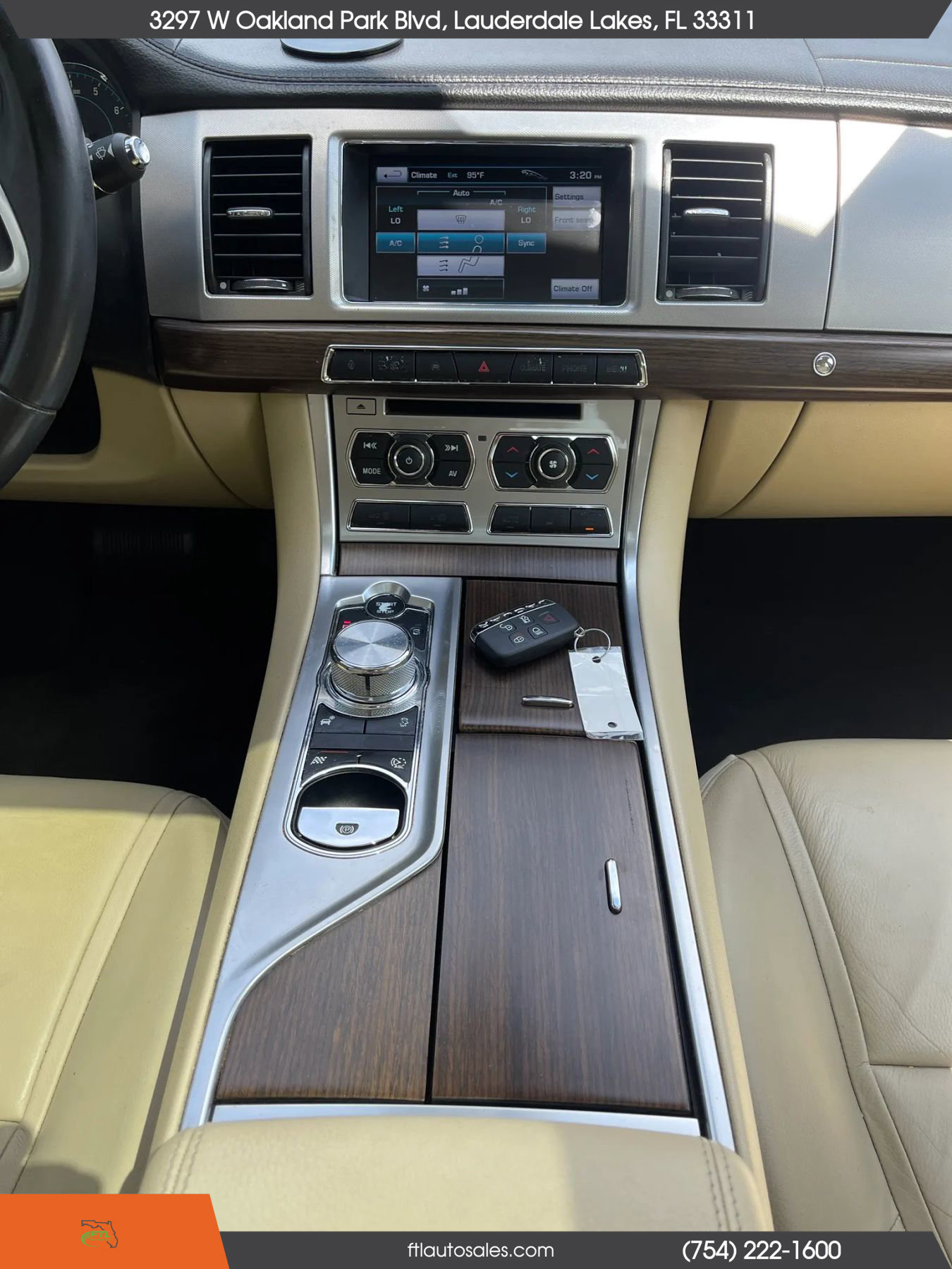 Used 2013 Jaguar XF 3.0 image 40