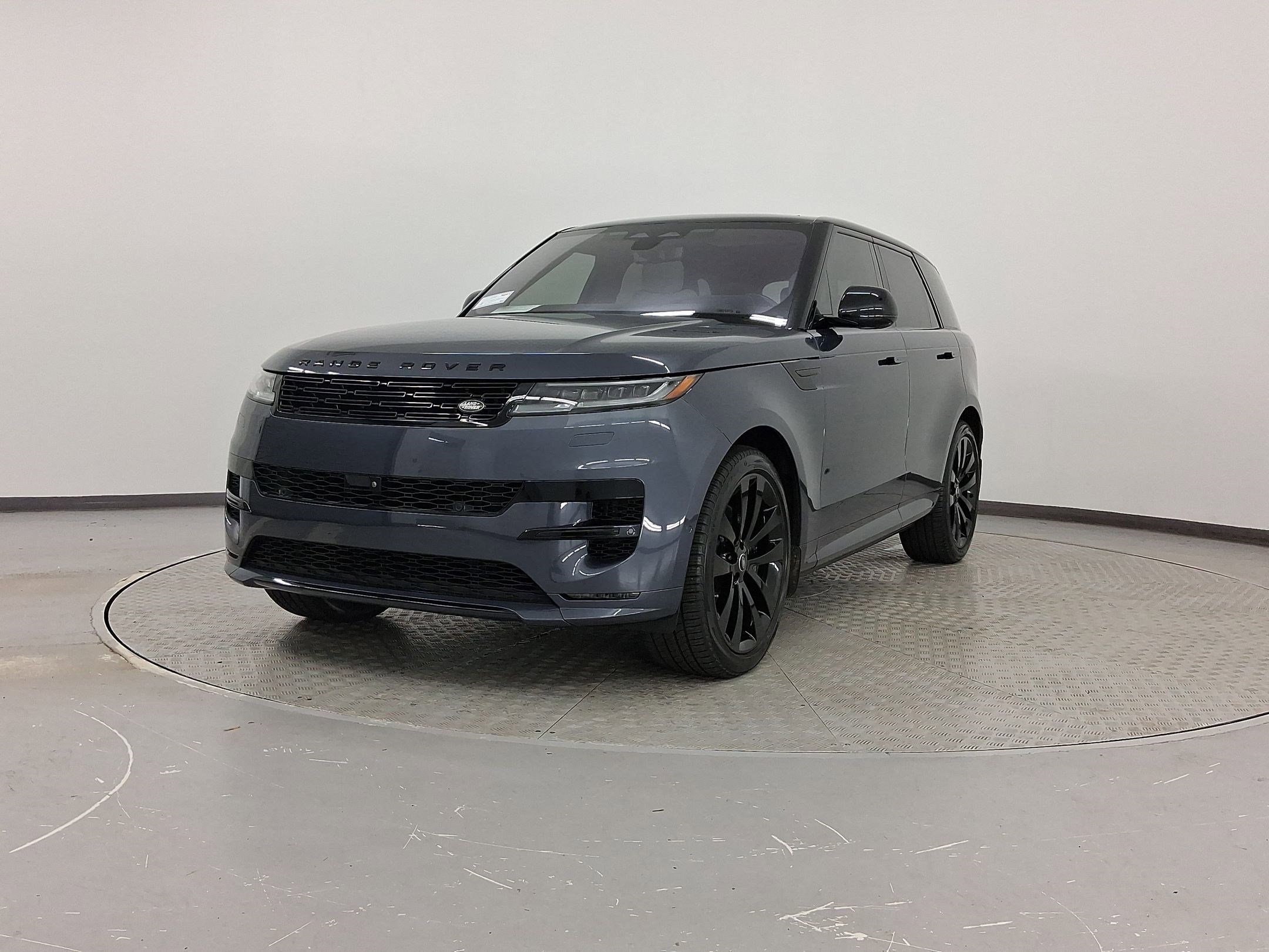 Used 2023 Land Rover Range Rover Sport First Edition image 1