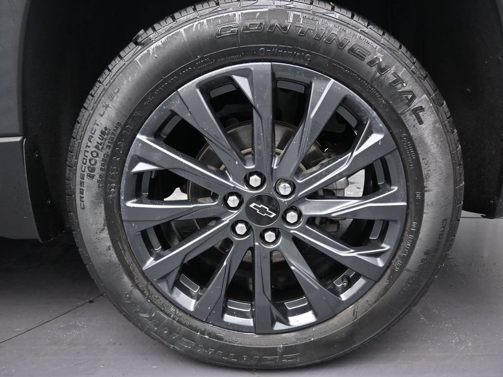 Used 2023 Chevrolet Traverse RS FWD image 10
