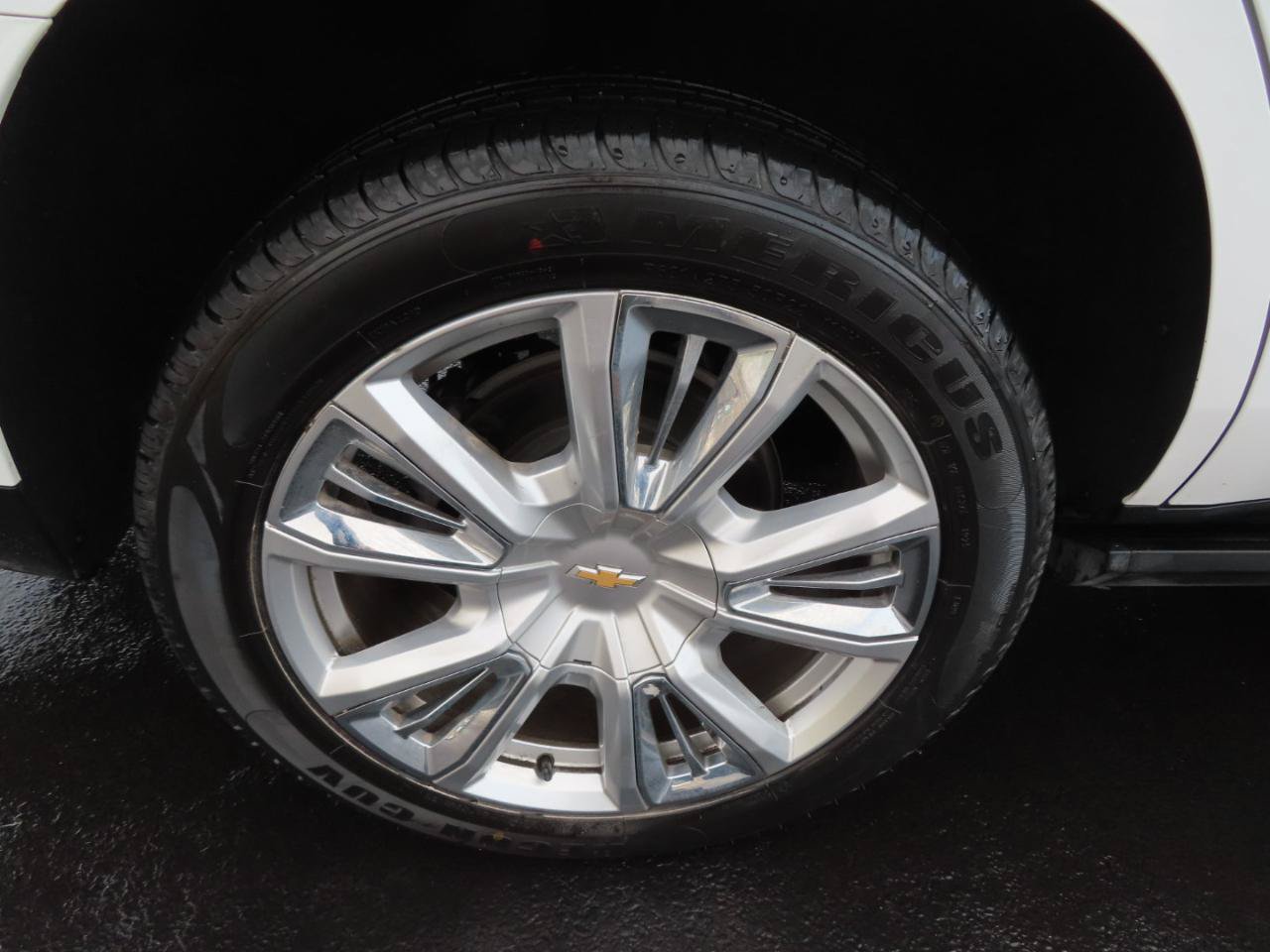 Used 2021 Chevrolet Tahoe High Country w/ Premium Package AWD/4WD image 19