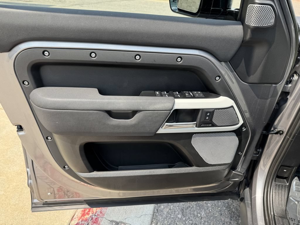 Used 2023 Land Rover Defender 130 S AWD/4WD image 13