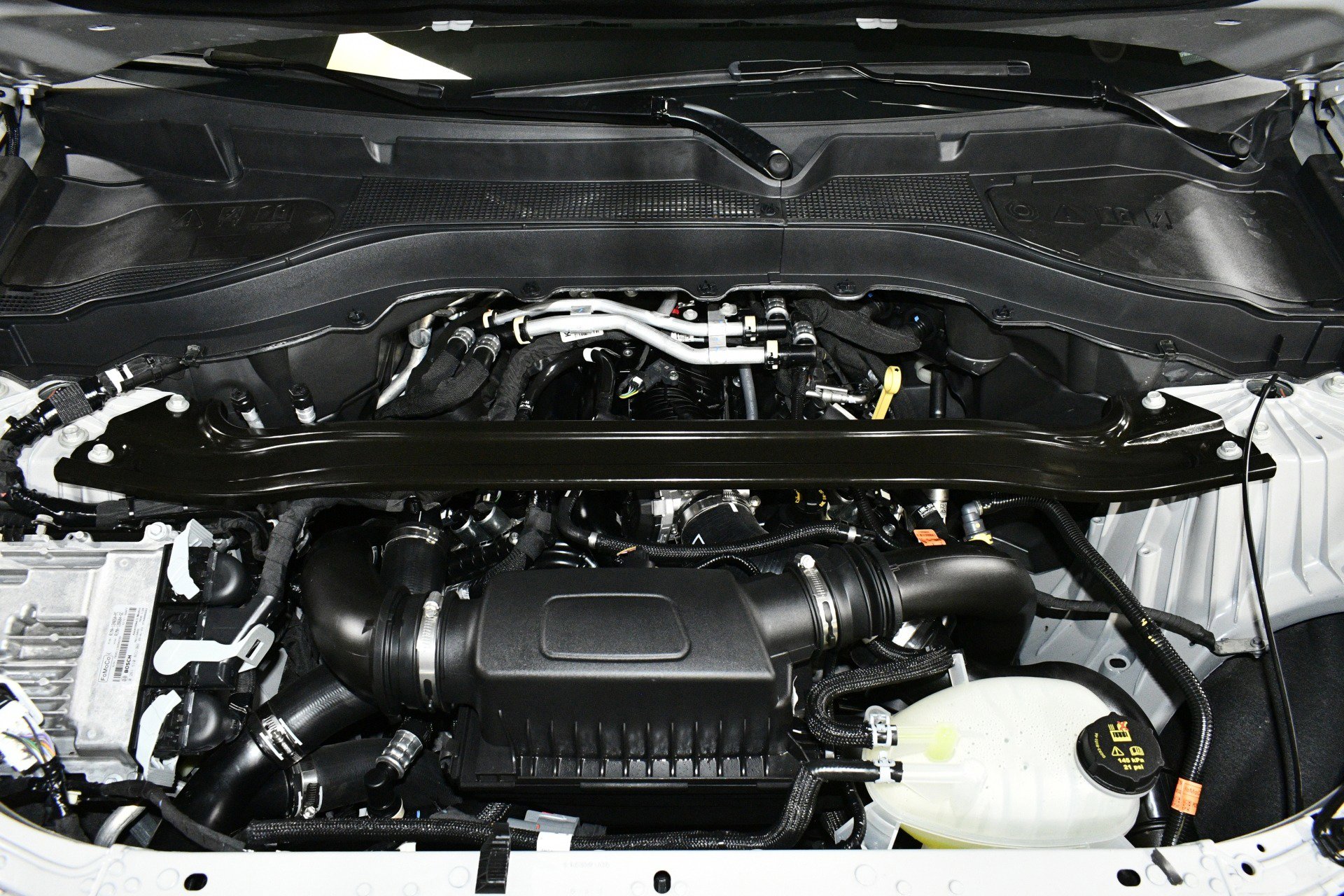 Used 2025 Ford Explorer ST w/ Sun And Sound Package image 93