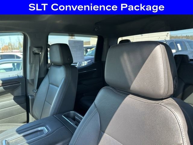 Used 2022 GMC Sierra 1500 SLT w/ SLT Premium Package AWD/4WD image 6
