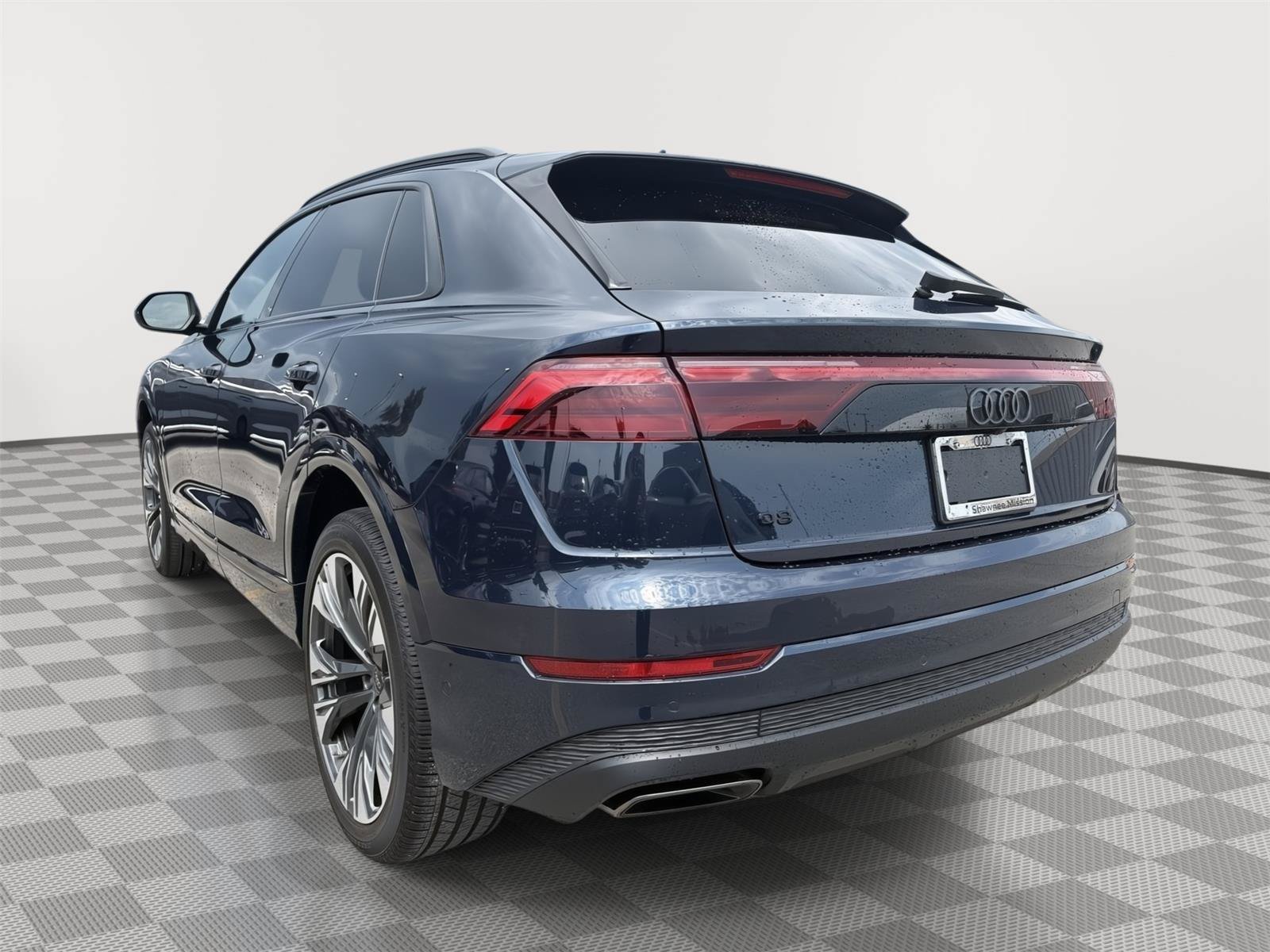 Used 2025 Audi Q8 Premium w/ Black Optic Package AWD/4WD image 3