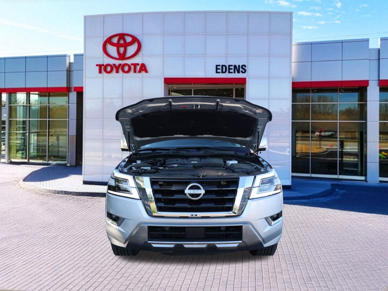 Used 2024 Nissan Armada SL AWD/4WD image 13
