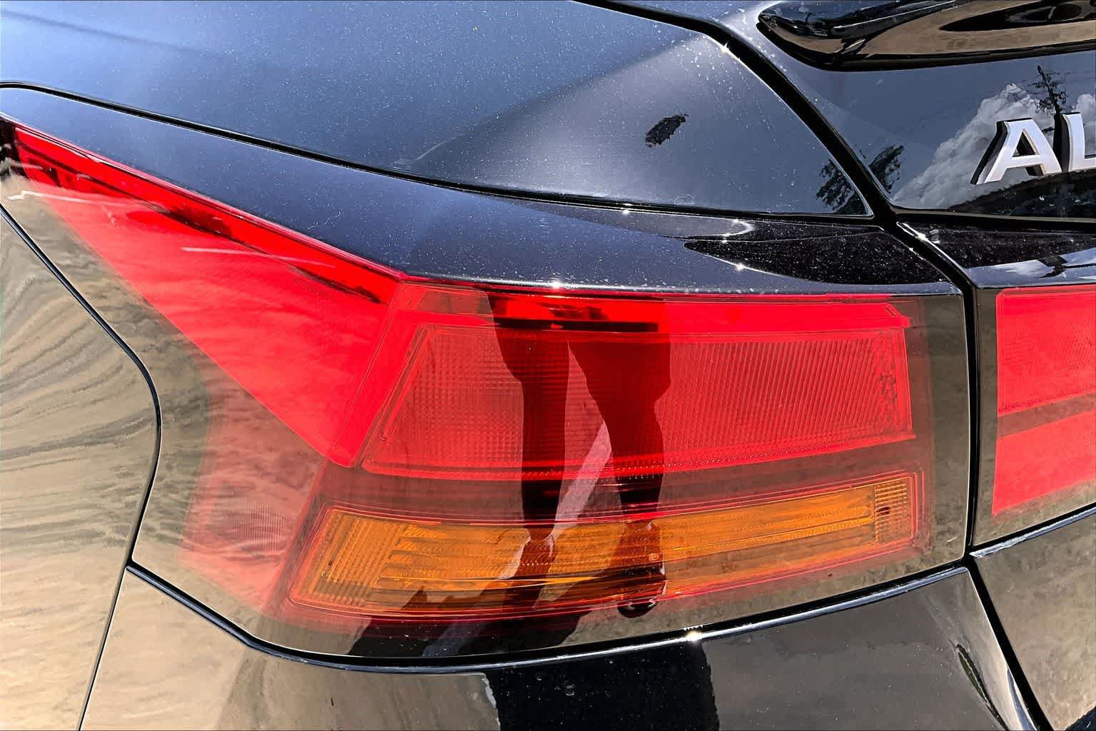 New 2026 Nissan Altima 2.5 SV w/ SV Special Edition Package FWD image 12