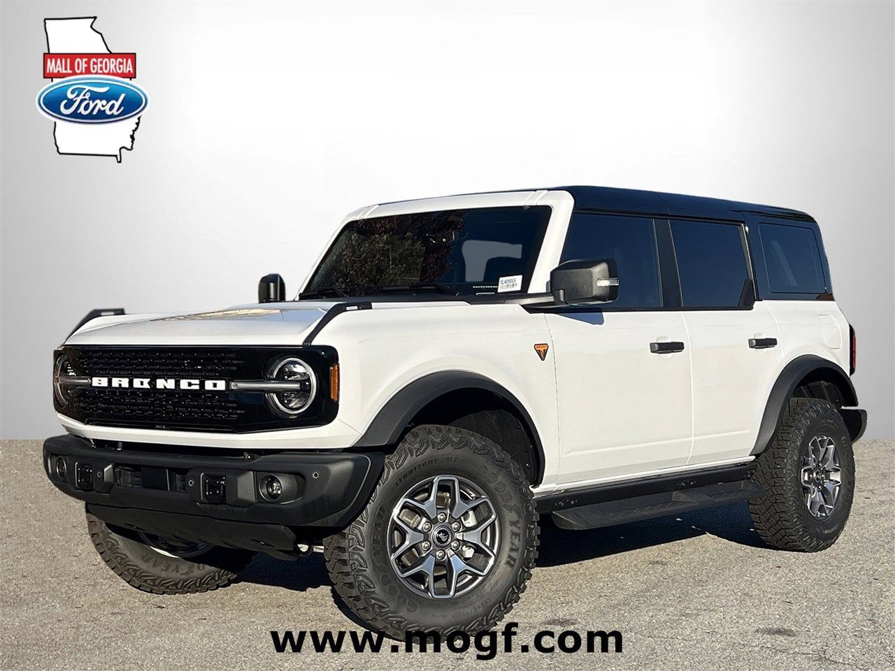 New 2025 Ford Bronco Badlands AWD/4WD image 1