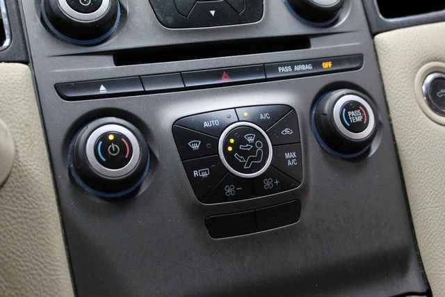 Used 2014 Ford Taurus SEL FWD image 27