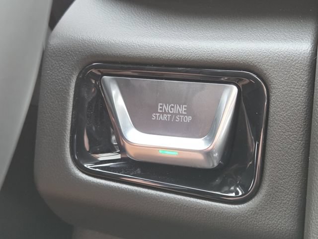New 2026 GMC Yukon Elevation w/ Elevation Premium Package AWD/4WD image 17