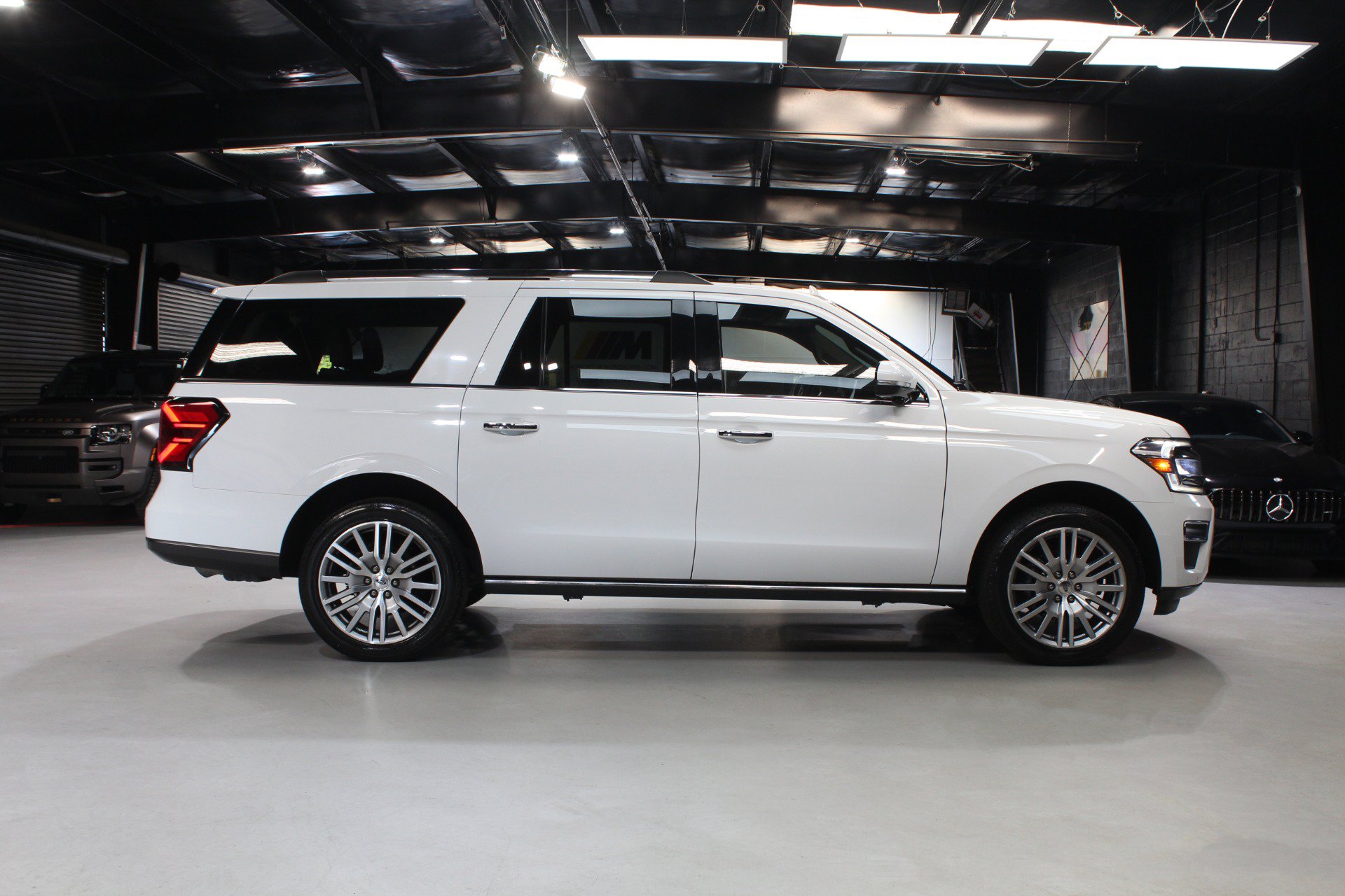 Used 2023 Ford Expedition Max Limited AWD/4WD image 76