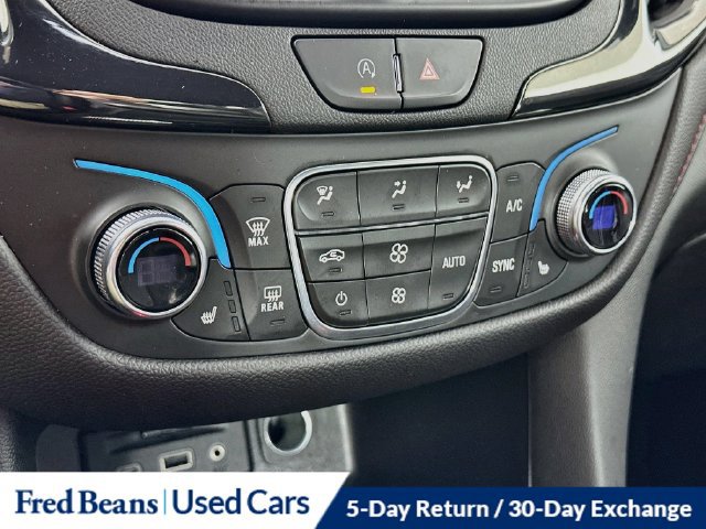 Used 2022 Chevrolet Equinox RS w/ RS Leather Package AWD/4WD image 23