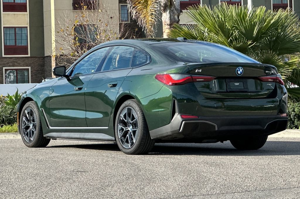 Used 2023 BMW i4 eDrive35 w/ Premium Package image 5