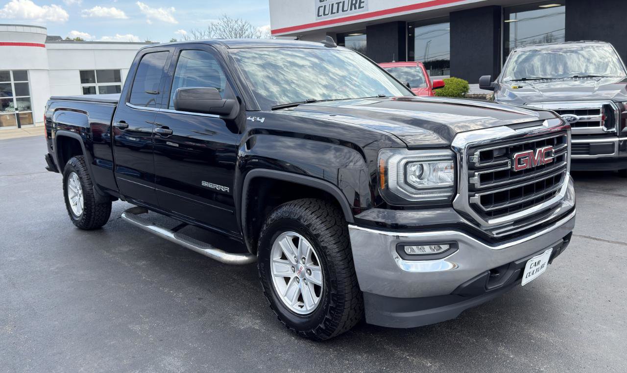 Used 2016 GMC Sierra 1500 SLE w/ SLE Value Package AWD/4WD image 2