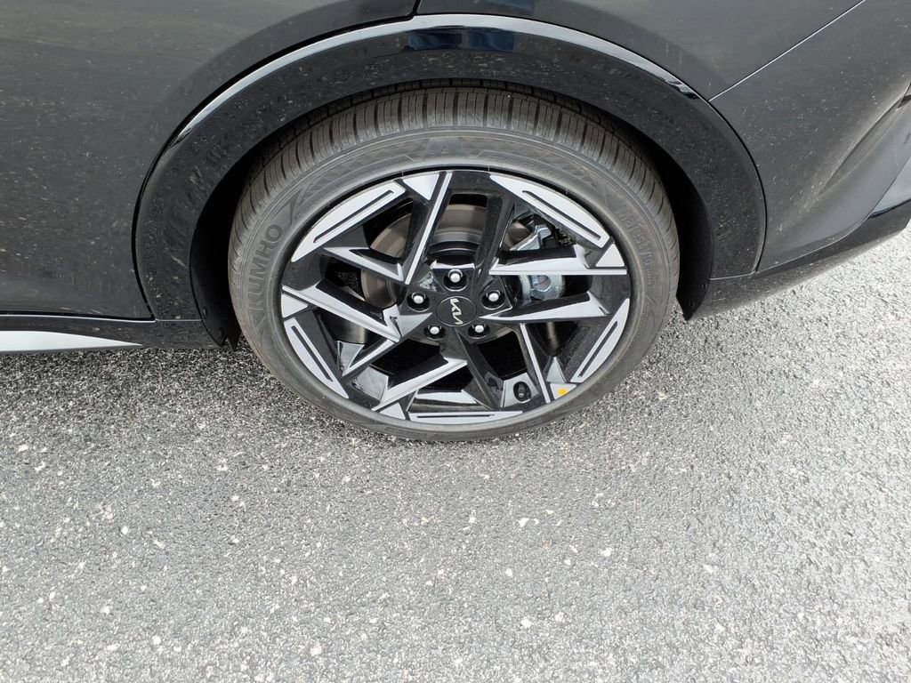New 2026 Kia K4 GT-Line FWD image 9