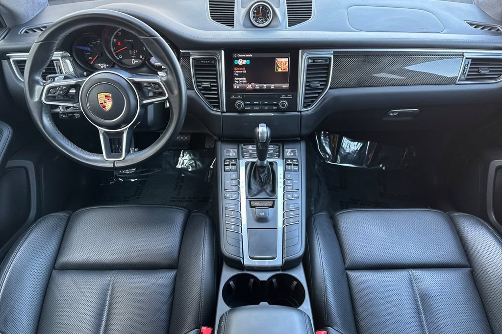 Used 2018 Porsche Macan Turbo AWD/4WD image 4