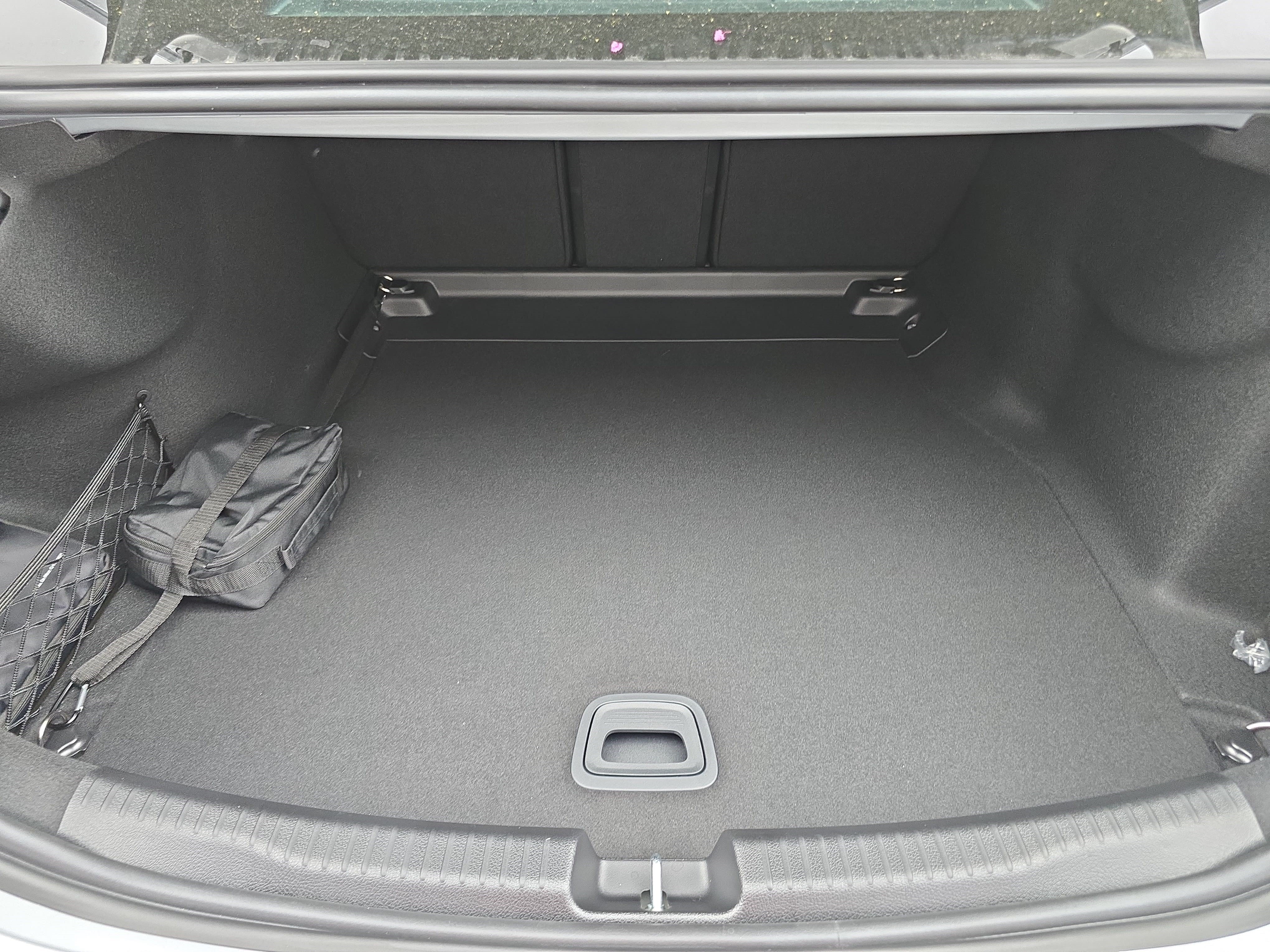 New 2026 Mercedes-Benz C 300 4MATIC Sedan image 12