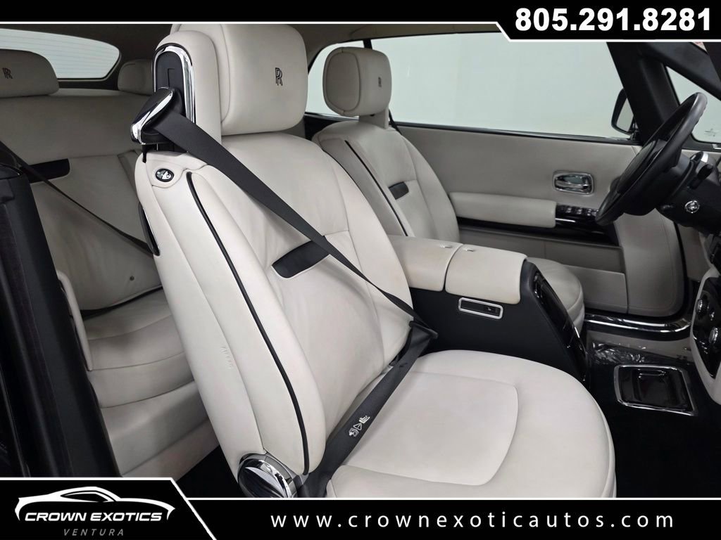 Used 2010 Rolls-Royce Phantom Drophead Coupe image 27