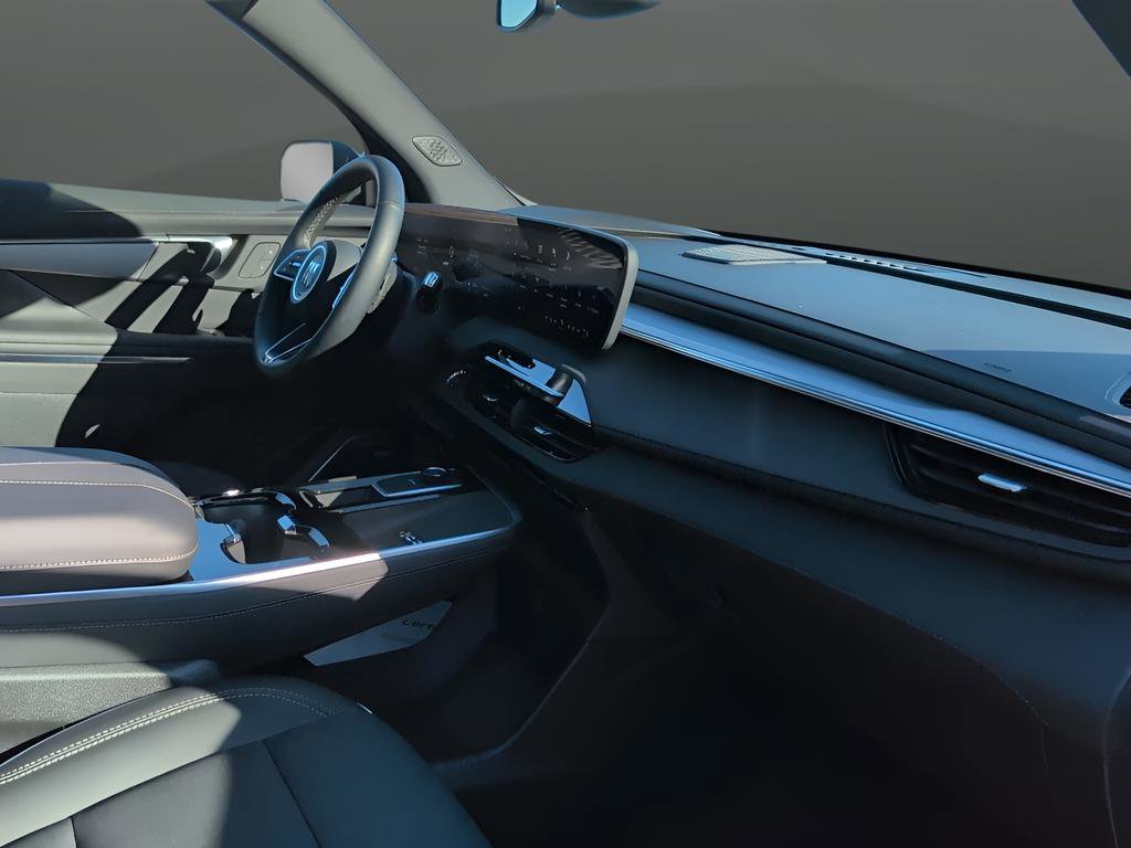 Used 2025 Buick Enclave Preferred image 30